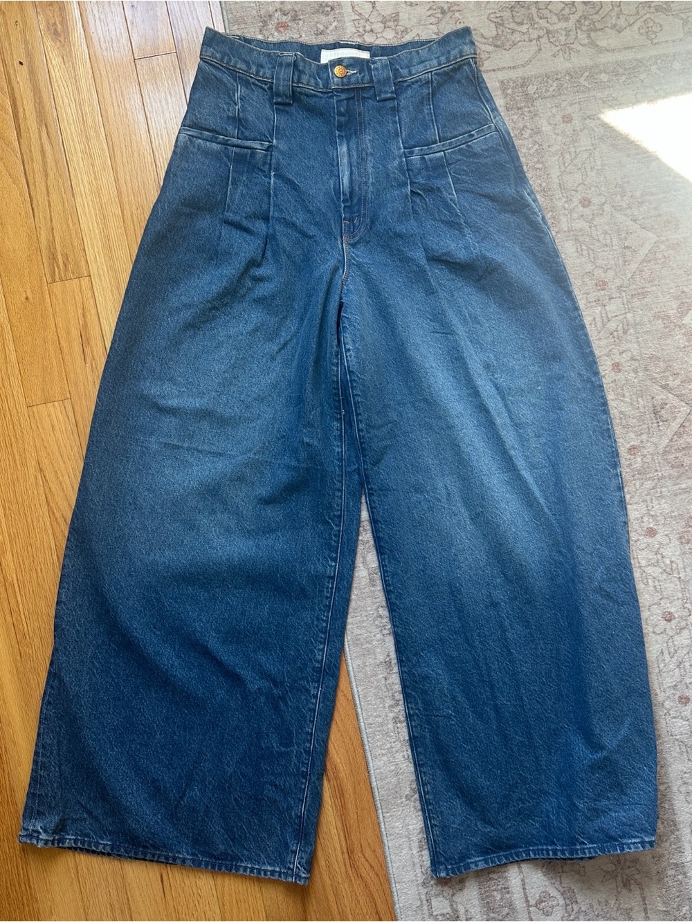 MOTHER Snacks! High-Rise pleated Wide Leg Jeans